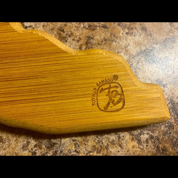 Totally Bamboo Chopping Board (NC) - Picture 3 of 3